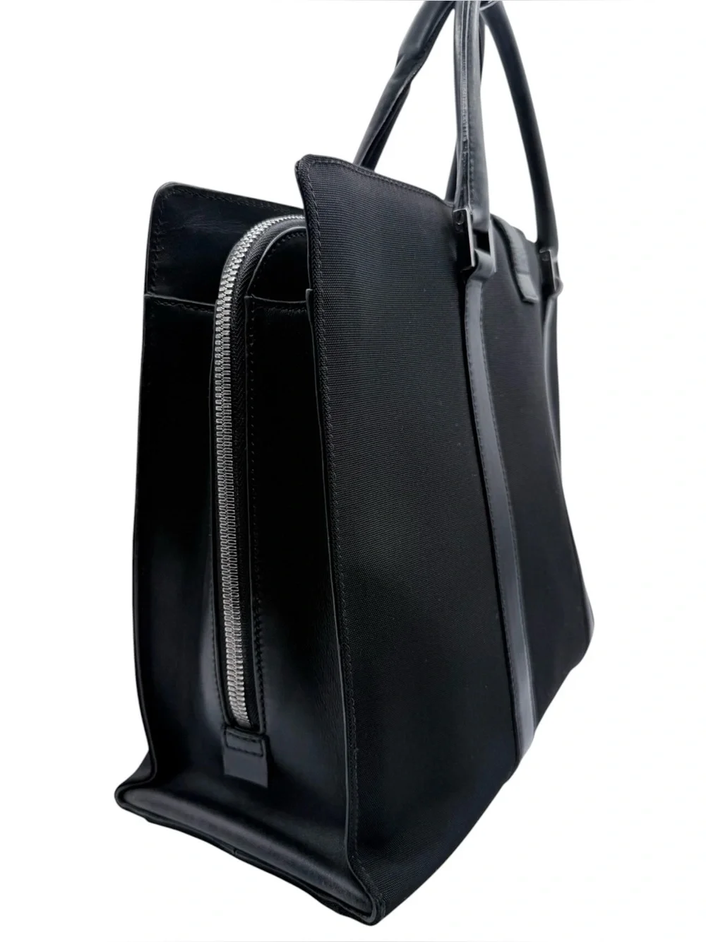Gucci Black Leather Briefcase with Top Handles and Lock